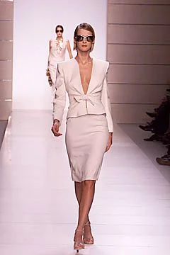 Look 13